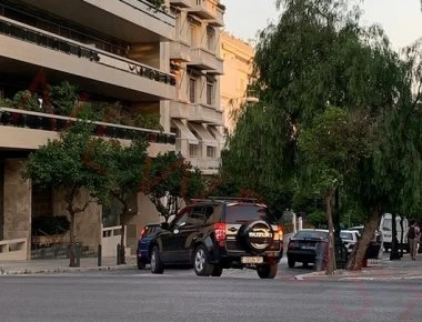 Ο Μητσοτάκης απομάκρυνε τις κλούβες των ΜΑΤ από το Μαξίμου (φωτο)